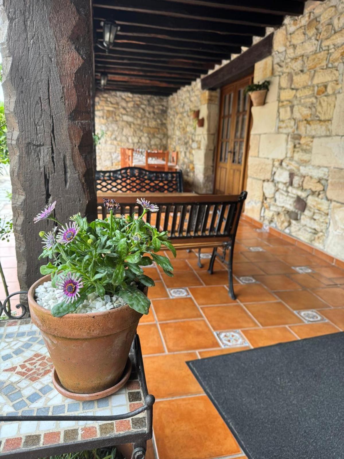 La Venta De Quijas Bed & Breakfast Exterior photo